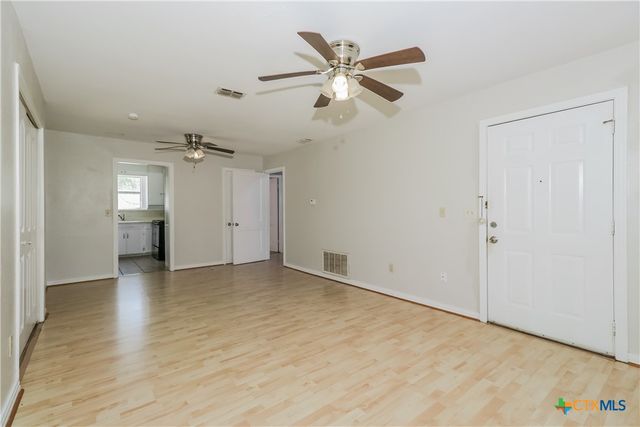 1106 N 18th Street, Killeen, TX 76541