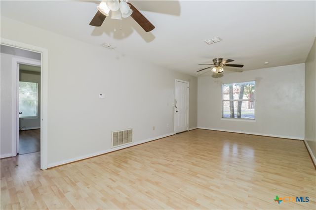 1106 N 18th Street, Killeen, TX 76541