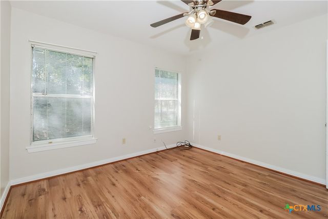 1106 N 18th Street, Killeen, TX 76541