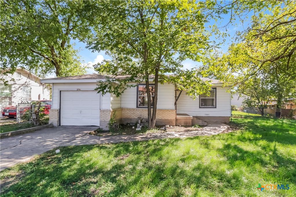 1106 N 18th Street, Killeen, TX 76541