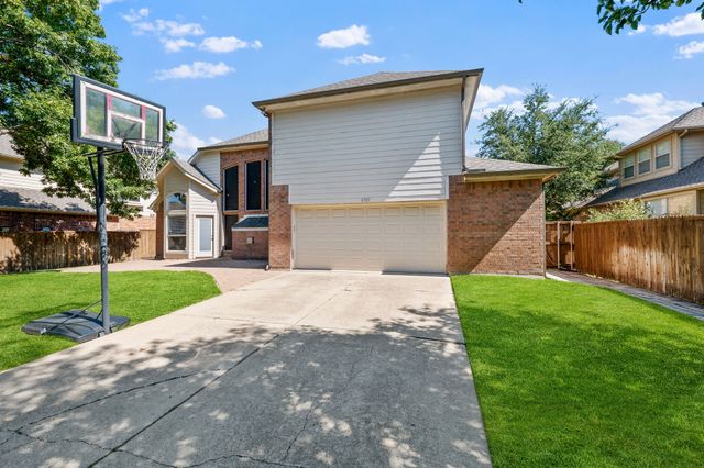 8301 Bartley Circle, Plano, TX 75025