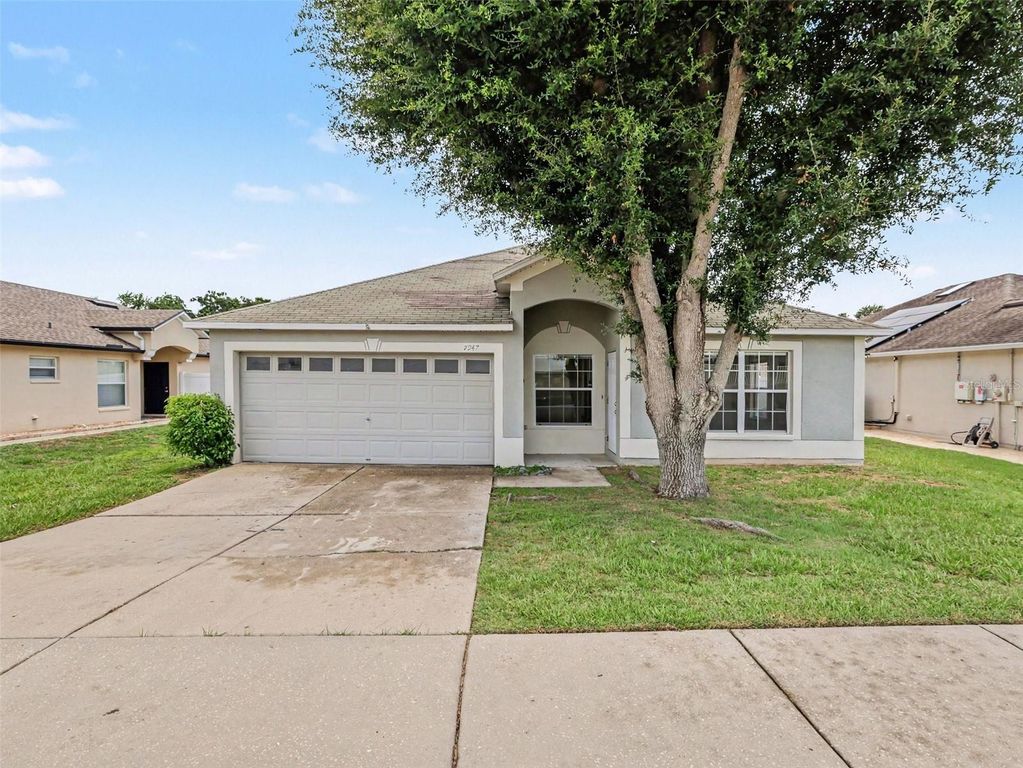 7947 MERCHANTVILLE CIRCLE, Zephyrhills, FL 33540
