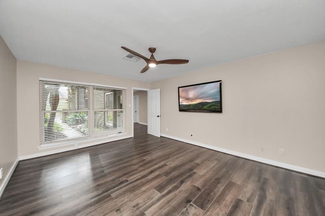 10843 Pepper Lane, Houston, TX 77079
