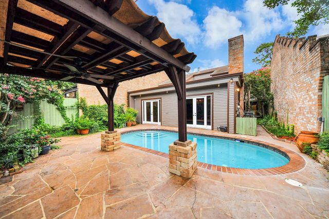 10843 Pepper Lane, Houston, TX 77079