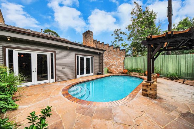 10843 Pepper Lane, Houston, TX 77079