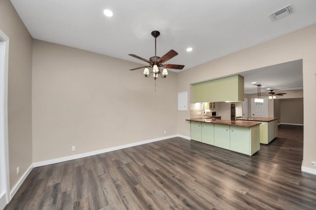 10843 Pepper Lane, Houston, TX 77079