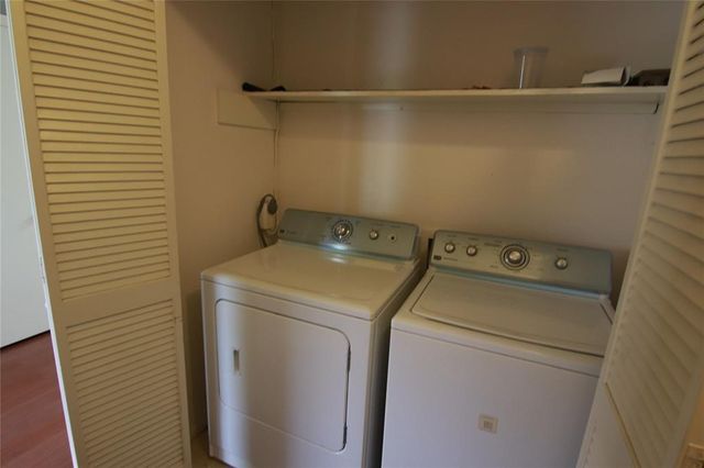 10555 Turtlewood Ct 1001, Houston, TX 77072