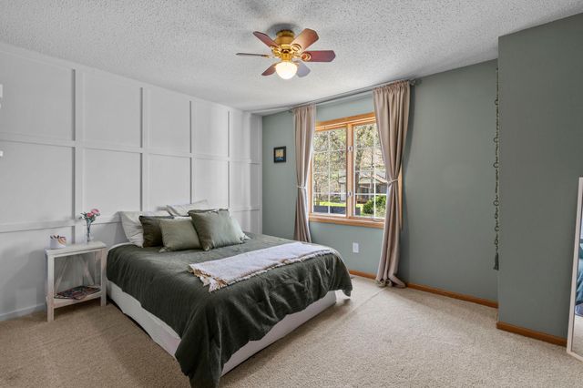 1772 Brighton Trail, Woodbury, MN 55125