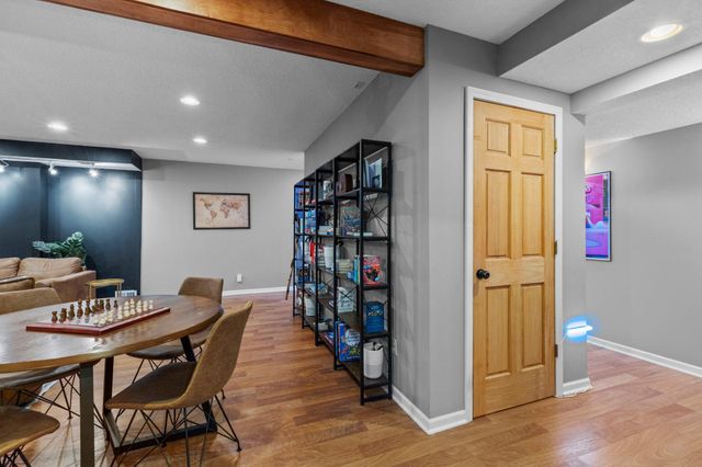1772 Brighton Trail, Woodbury, MN 55125