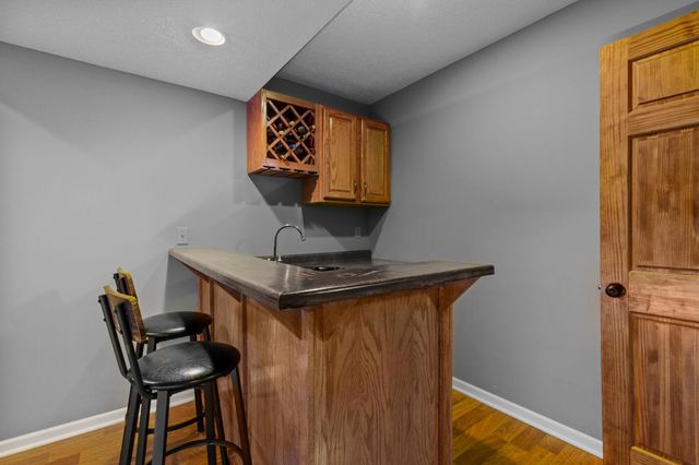 1772 Brighton Trail, Woodbury, MN 55125