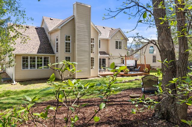 1772 Brighton Trail, Woodbury, MN 55125