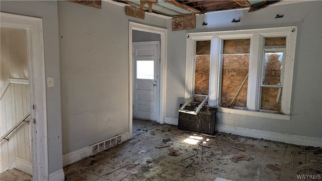 19 Arkansas Street, Buffalo, NY 14213