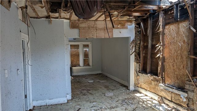 19 Arkansas Street, Buffalo, NY 14213