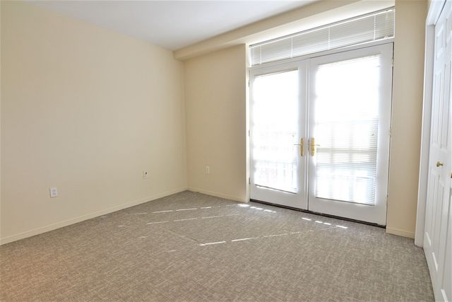 75 Peterborough 401, Boston, MA 02215
