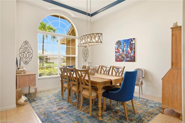 10815 Phoenix WAY, Naples, FL 34119