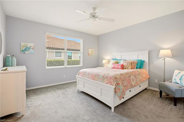 10815 Phoenix WAY, Naples, FL 34119