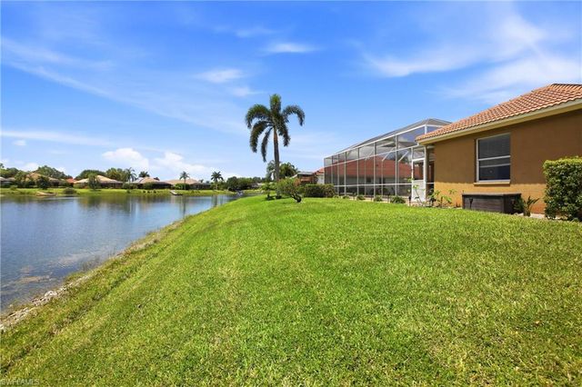 10815 Phoenix WAY, Naples, FL 34119