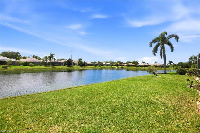 10815 Phoenix WAY, Naples, FL 34119