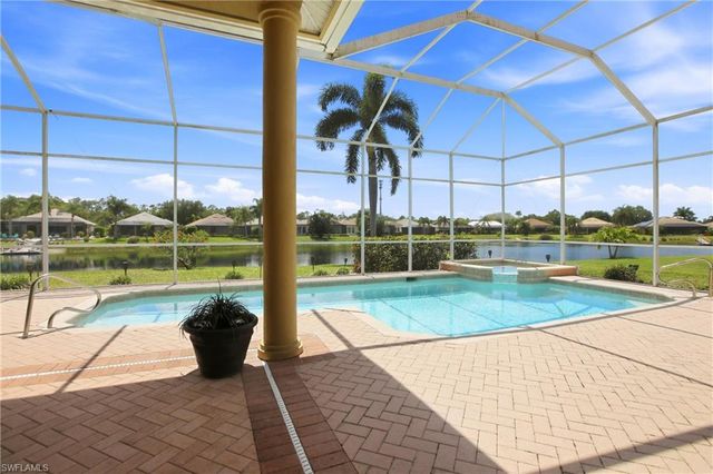 10815 Phoenix WAY, Naples, FL 34119