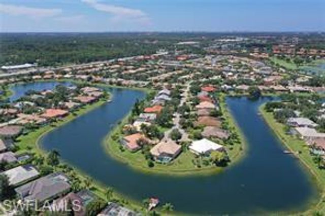 10815 Phoenix WAY, Naples, FL 34119