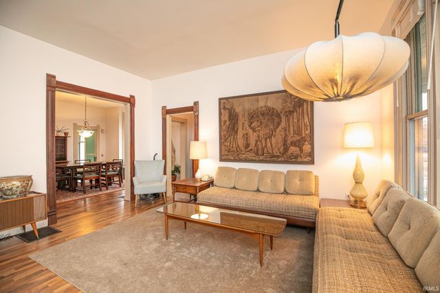 1104 Columbia Avenue, Fort Wayne, IN 46805