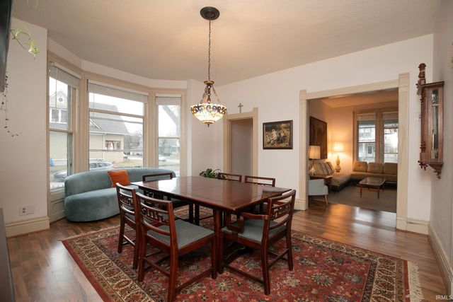 1104 Columbia Avenue, Fort Wayne, IN 46805