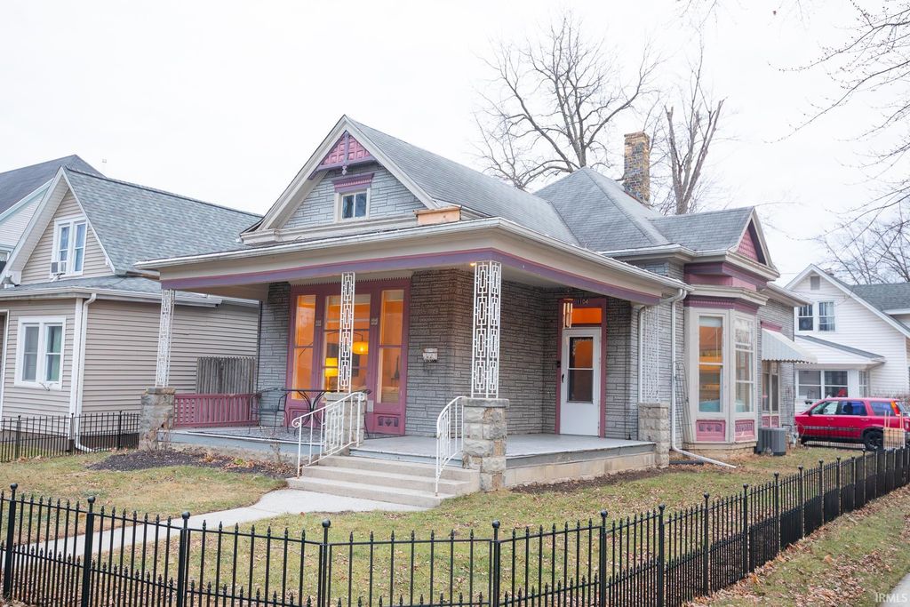 1104 Columbia Avenue, Fort Wayne, IN 46805