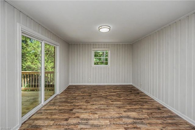 3761 Spaulding Drive, Winston-salem, NC 27105
