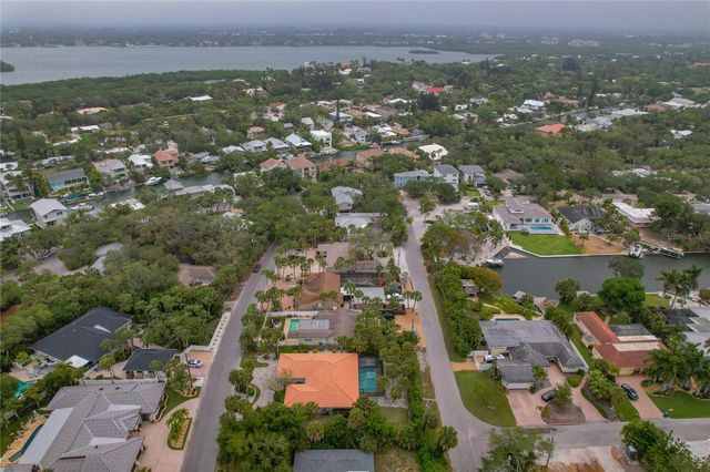 710 TREASURE BOAT WAY, Sarasota, FL 34242