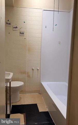 6 E 25TH ST, Wilmington, DE 19802