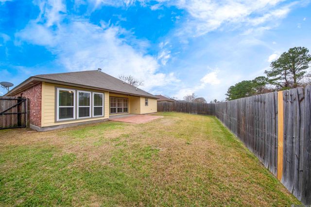 37548 Parkbrook Dr, Prairieville, LA 70769