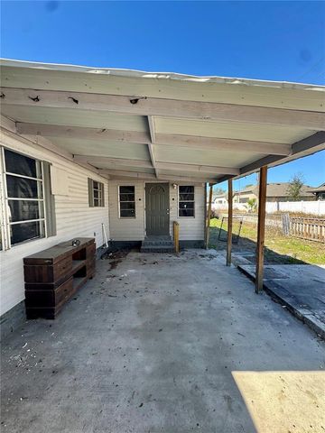 4951 PATIO DRIVE, Zephyrhills, FL 33541