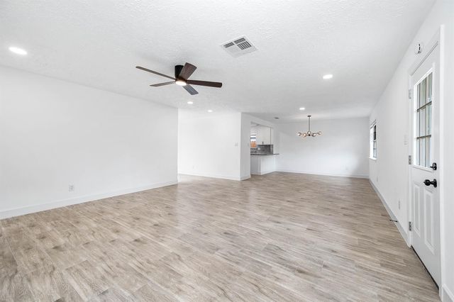 10402 Rancho Bernardo Lane, Sugar Land, TX 77498