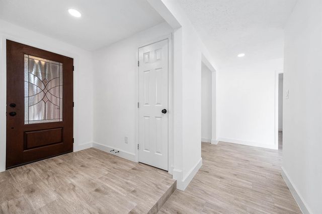 10402 Rancho Bernardo Lane, Sugar Land, TX 77498