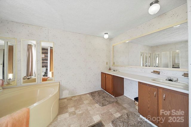 4508 Lucy Short Cut Road, Marshville, NC 28103