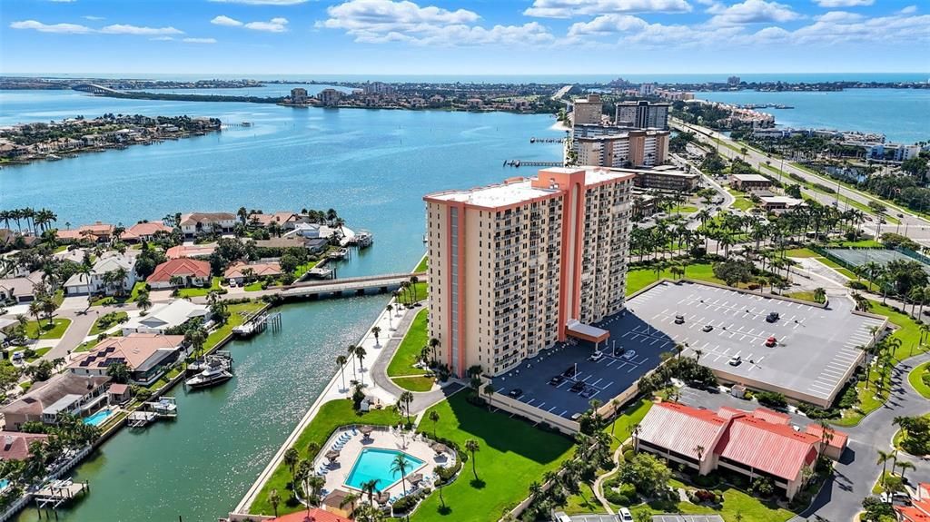 4900 BRITTANY DRIVE S 909, St Petersburg, FL 33715