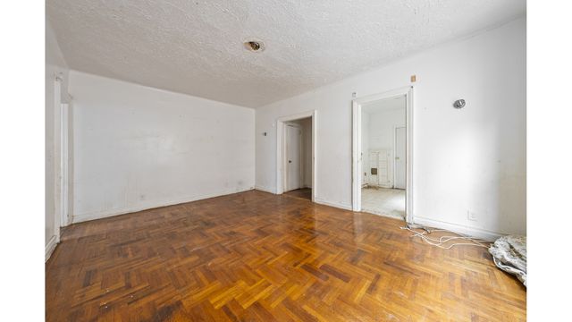 1715 Nelson Ave Apt 4H, New York City, NY 10453