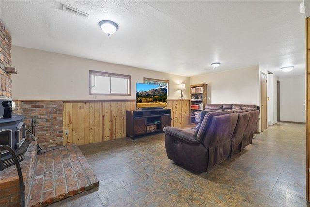 705 Winslow Rd, Colville, WA 99114