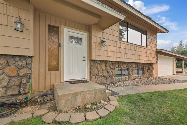 705 Winslow Rd, Colville, WA 99114