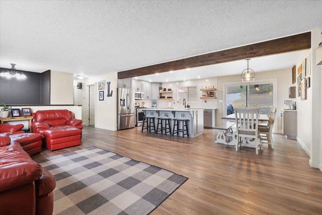 705 Winslow Rd, Colville, WA 99114