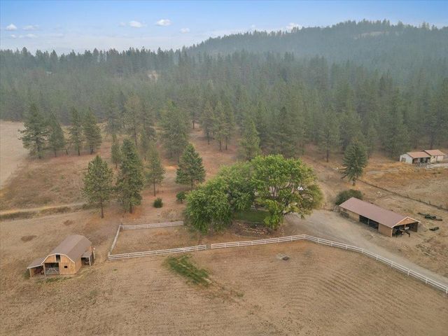 705 Winslow Rd, Colville, WA 99114