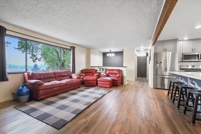 705 Winslow Rd, Colville, WA 99114