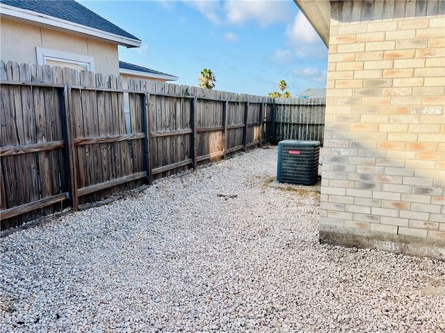 14006 Ambrosia St A, Corpus Christi, TX 78418