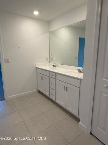 675 Dockside Drive SW, Palm Bay, FL 32908
