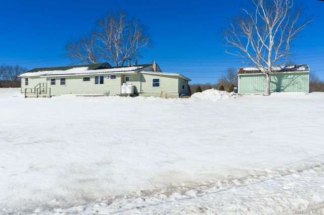 86 Carpenter Road, New Hampton, NY 10958