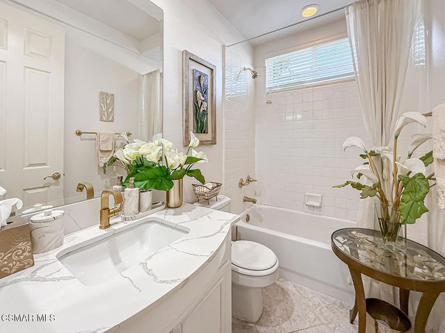4654 Nannyberry Court, Moorpark, CA 93021