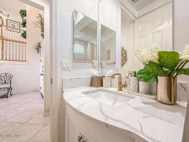 4654 Nannyberry Court, Moorpark, CA 93021