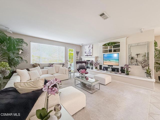4654 Nannyberry Court, Moorpark, CA 93021