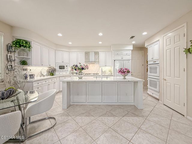 4654 Nannyberry Court, Moorpark, CA 93021