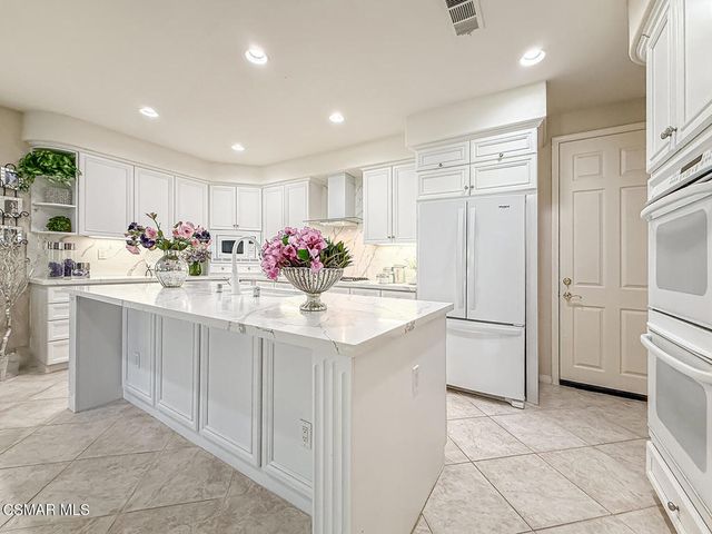 4654 Nannyberry Court, Moorpark, CA 93021